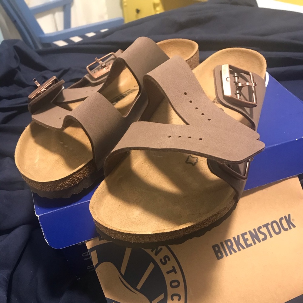 BIRKENSTOCK